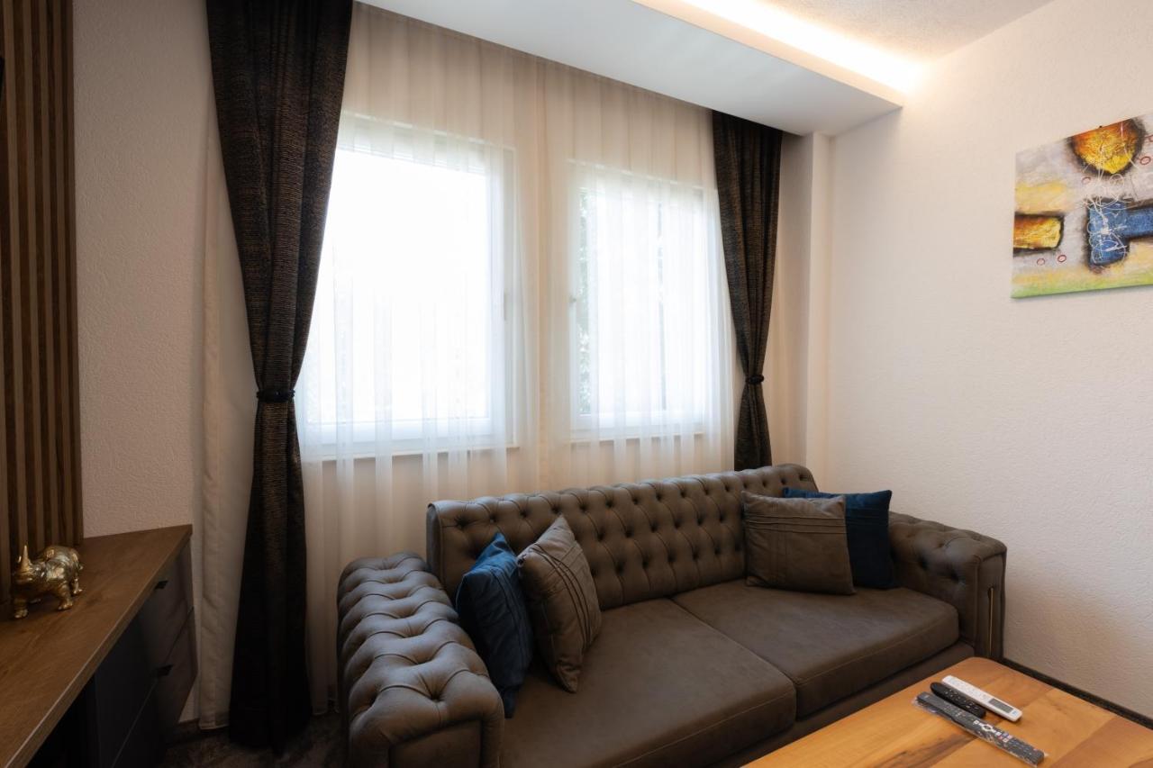 Hotel M Star Novi Pazar Buitenkant foto