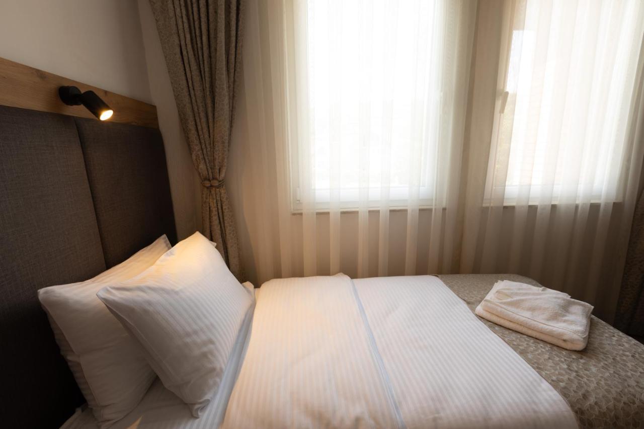 Hotel M Star Novi Pazar Buitenkant foto
