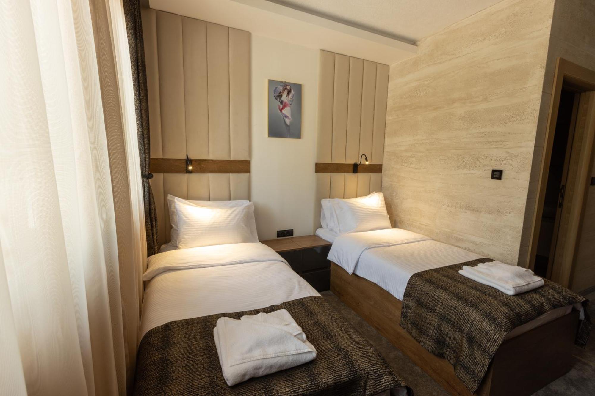 Hotel M Star Novi Pazar Buitenkant foto